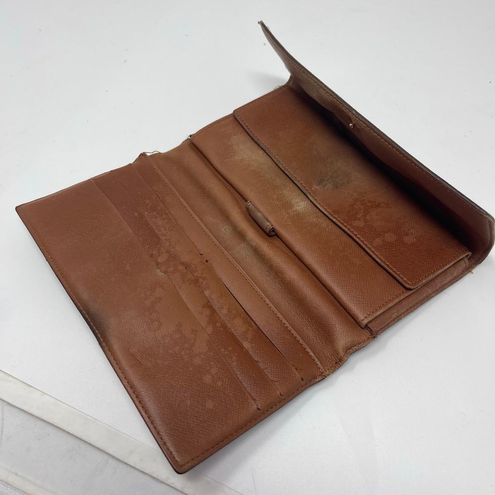 Vintage Louis Vuitton Monogram TriFold Sarah Wallet - Picture 13 of 13